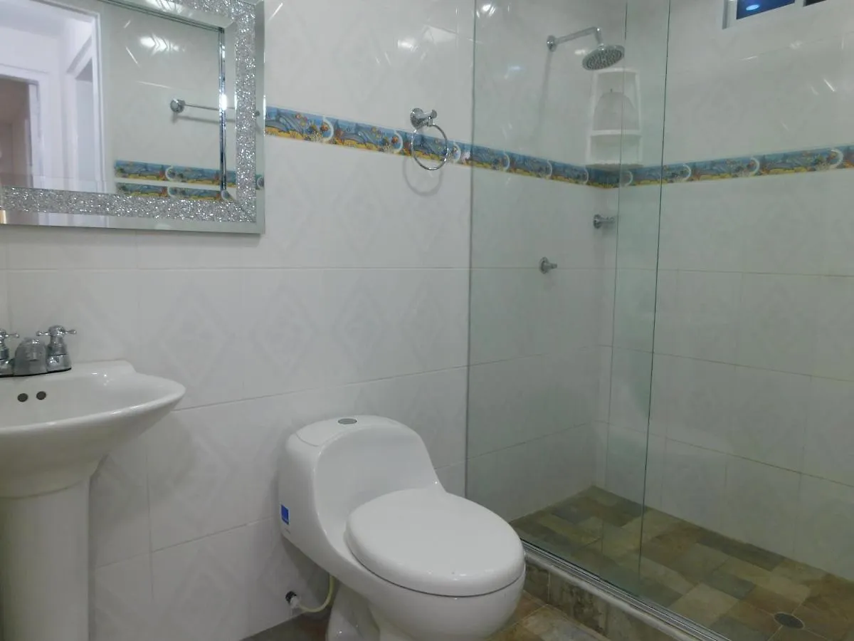 Karey Apartamentos By Danp Santa Marta